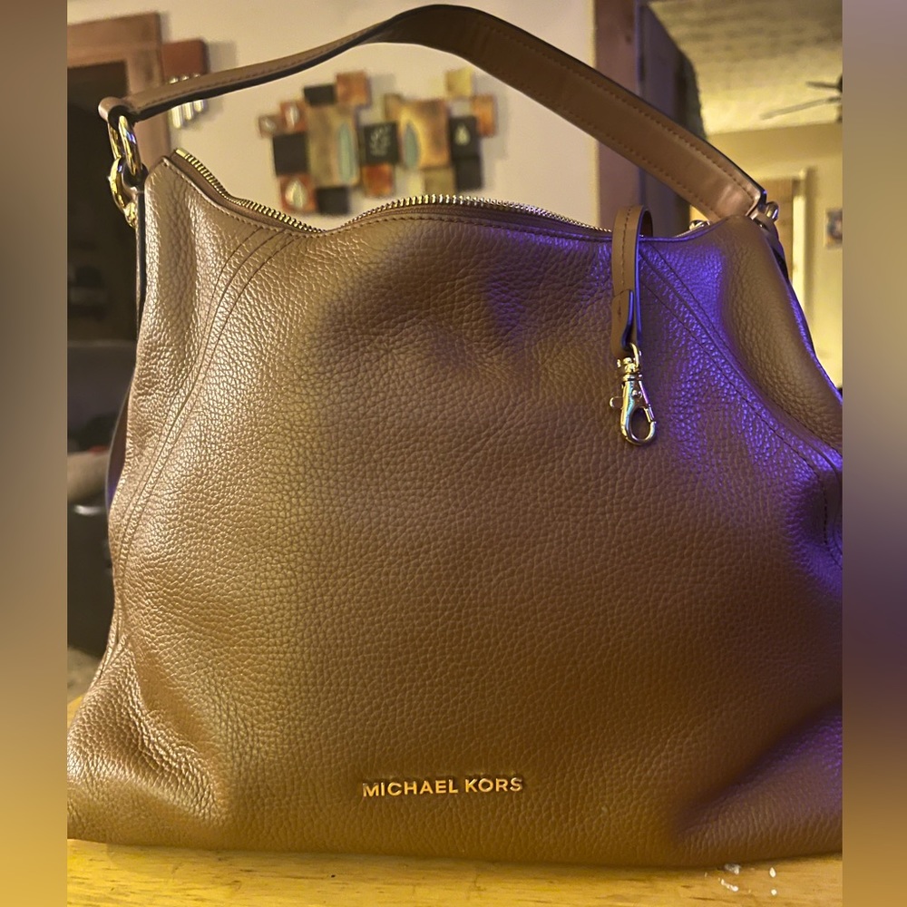 Michael Kors Crossbody purse